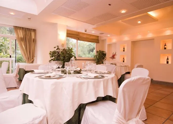 Otel Appia Park 4*