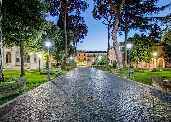 Appia Park Otel 4*