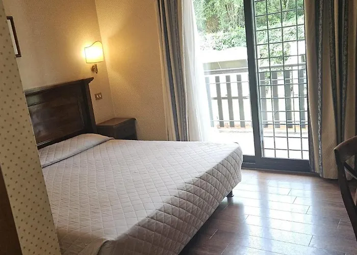 Appia Park 4*