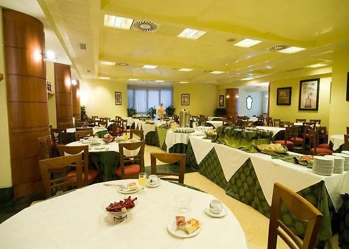 Otel Appia Park 4*