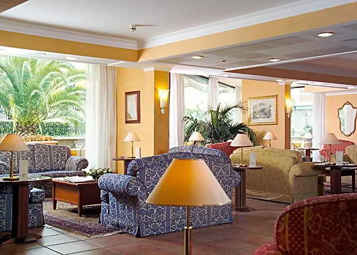 Appia Park 4*